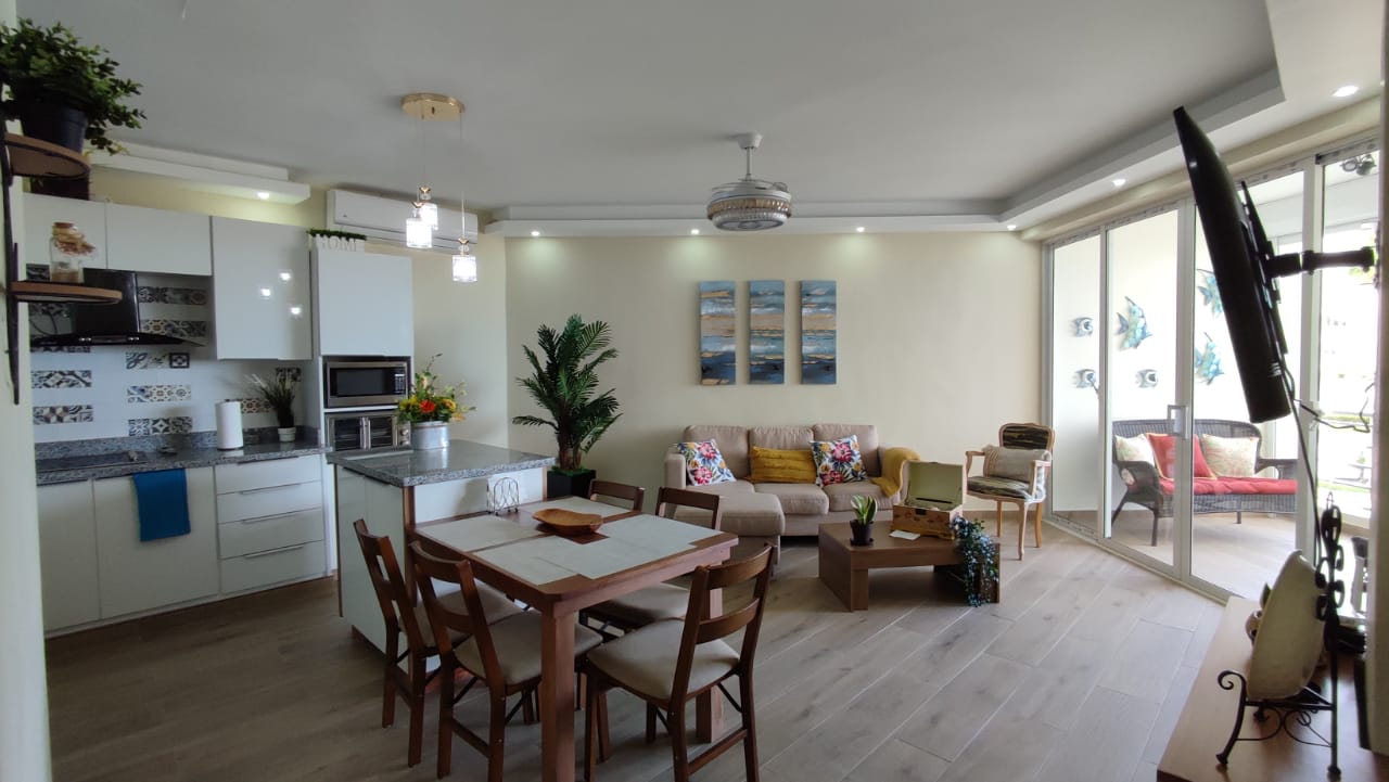 (Ref. 106) Dining room / living room
