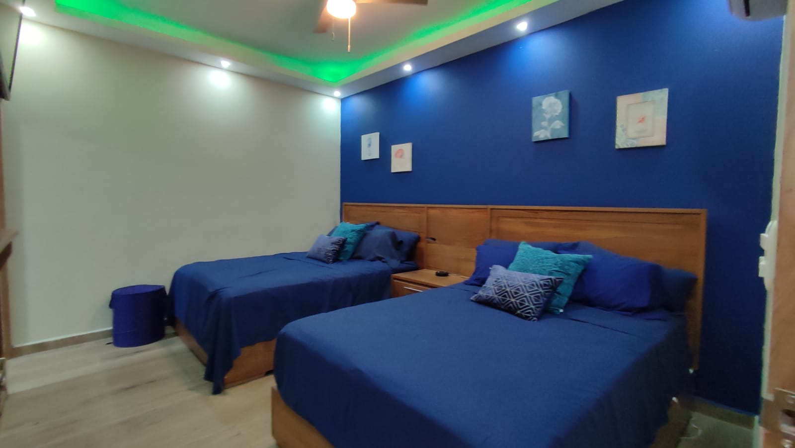 (Ref. 106) Second bedroom R