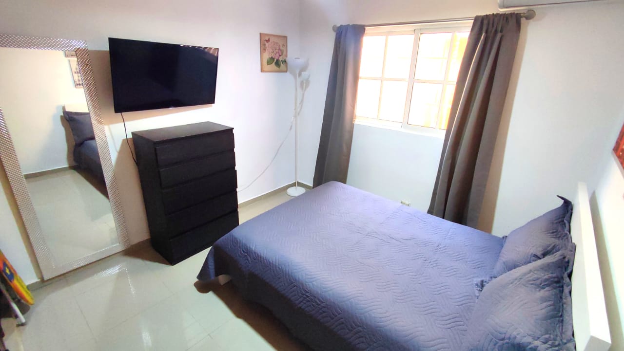 Second bedroom